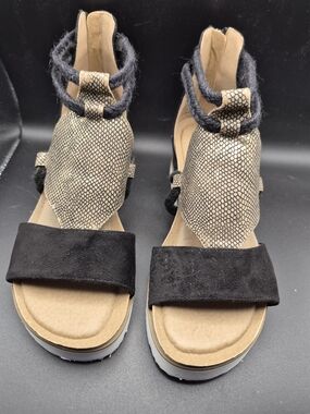 Boutque By Corkys Black & Beige Snakeskin-Print Suede Wrap Sandals